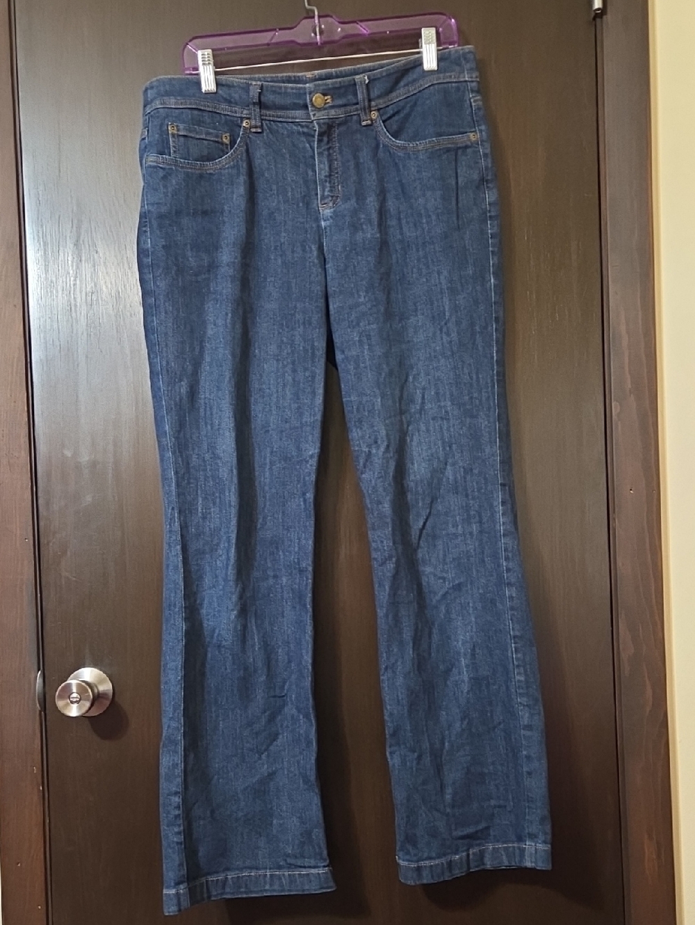 Jones New York Sport stretch ladies jeans      size 12